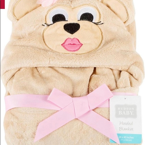 New baby hooded blankets - Picture 3 of 3